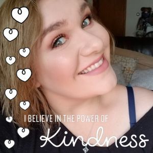 Meet your Posher, Tabitha